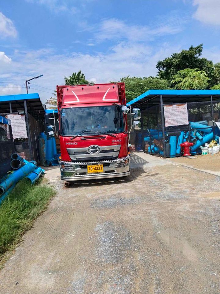 รุ่งโรจน์ รถรับจ้างขนย้าย
