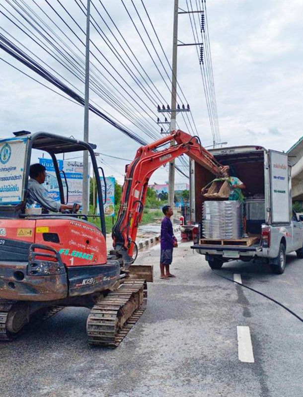 บริการรับจ้างขนย้ายพัสดุสินค้าทั่วไป แบบครบวงจร